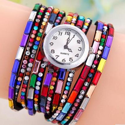 Woman's Fashion Bracelet Wristwatch..