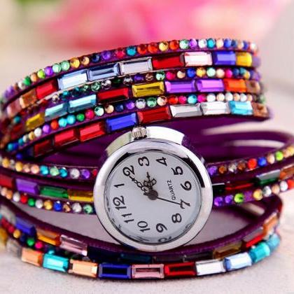Woman's Fashion Bracelet Wristwatch..